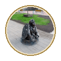 Памятник сантехнику-1